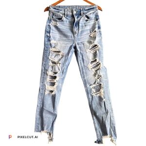 American Eagle Straight Leg Light wash Jeans size 6 Long (29")